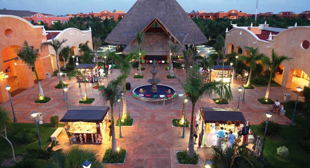 Barcelo Maya Tropical